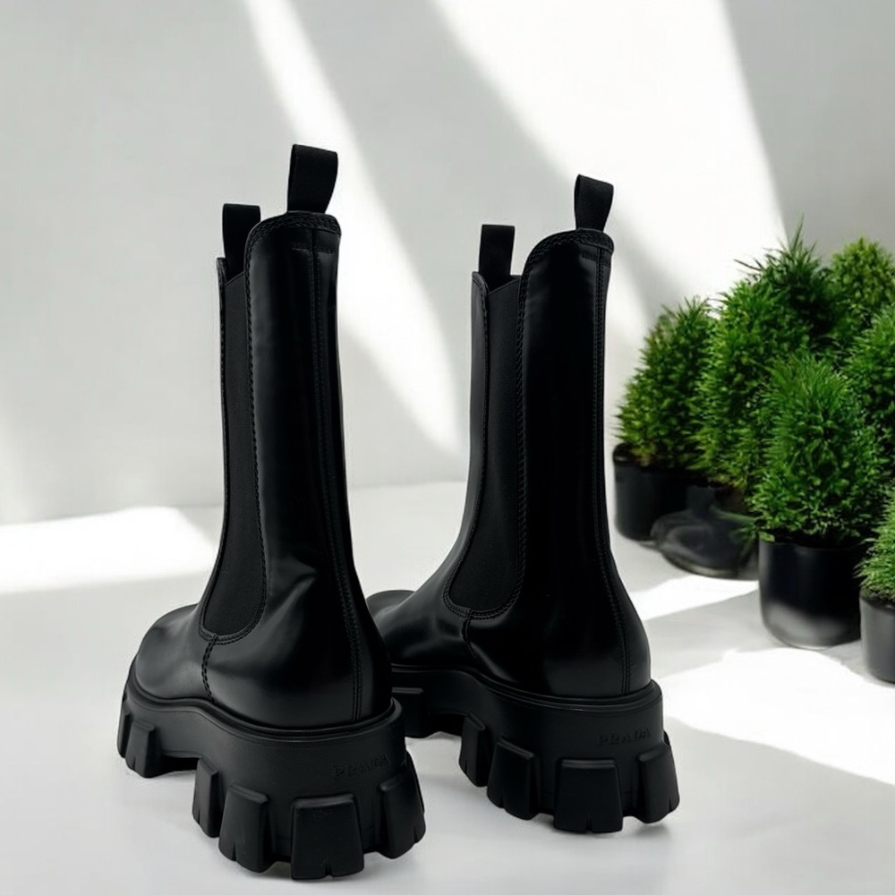 PRADA
Monolith ankle boots - Picture 2 of 8
